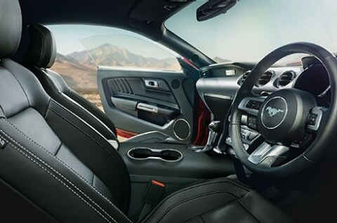 Interior on sale mustang 2020
